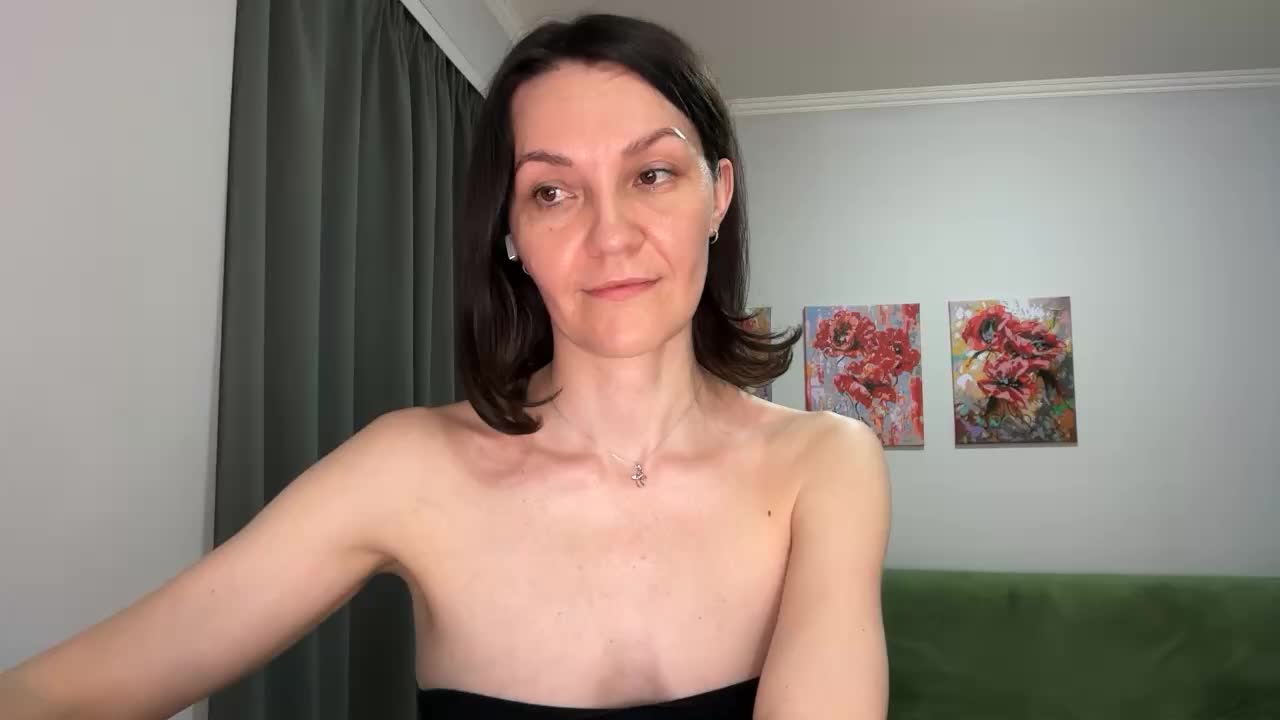 _lastochka_ Adult Chat October 31, 2025