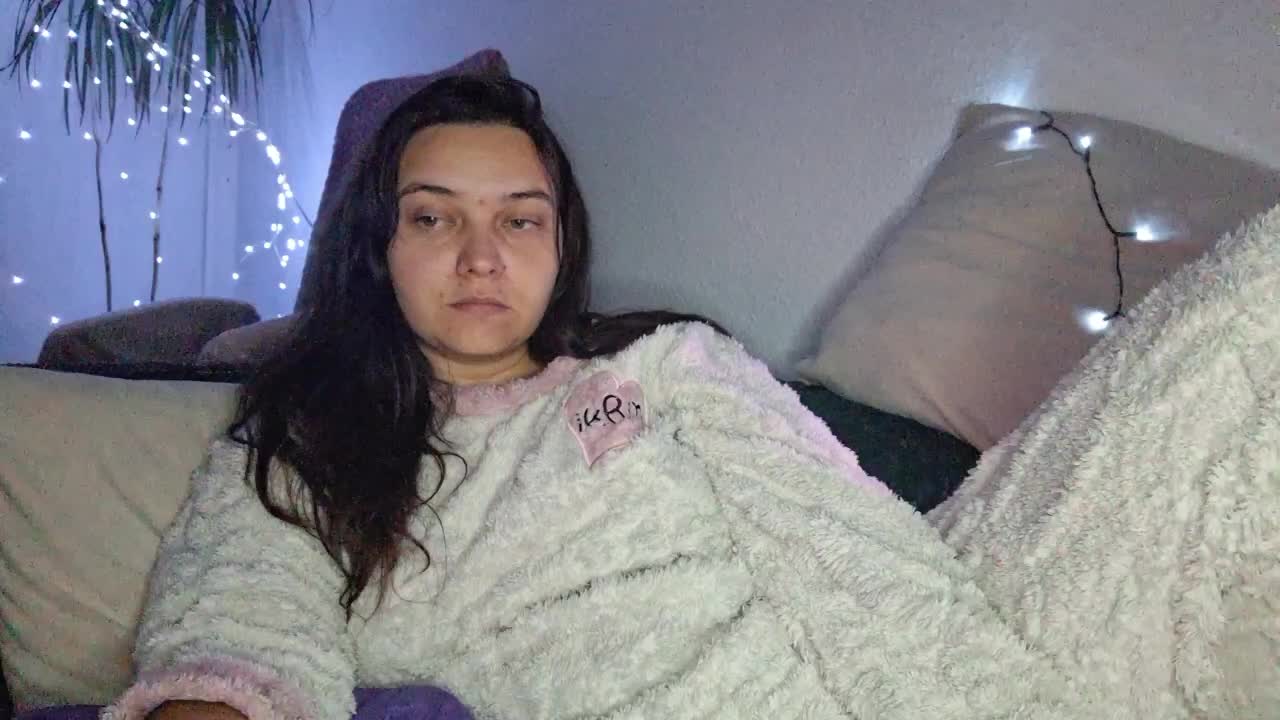 CyndeeWinter Adult Chat October 31, 2025