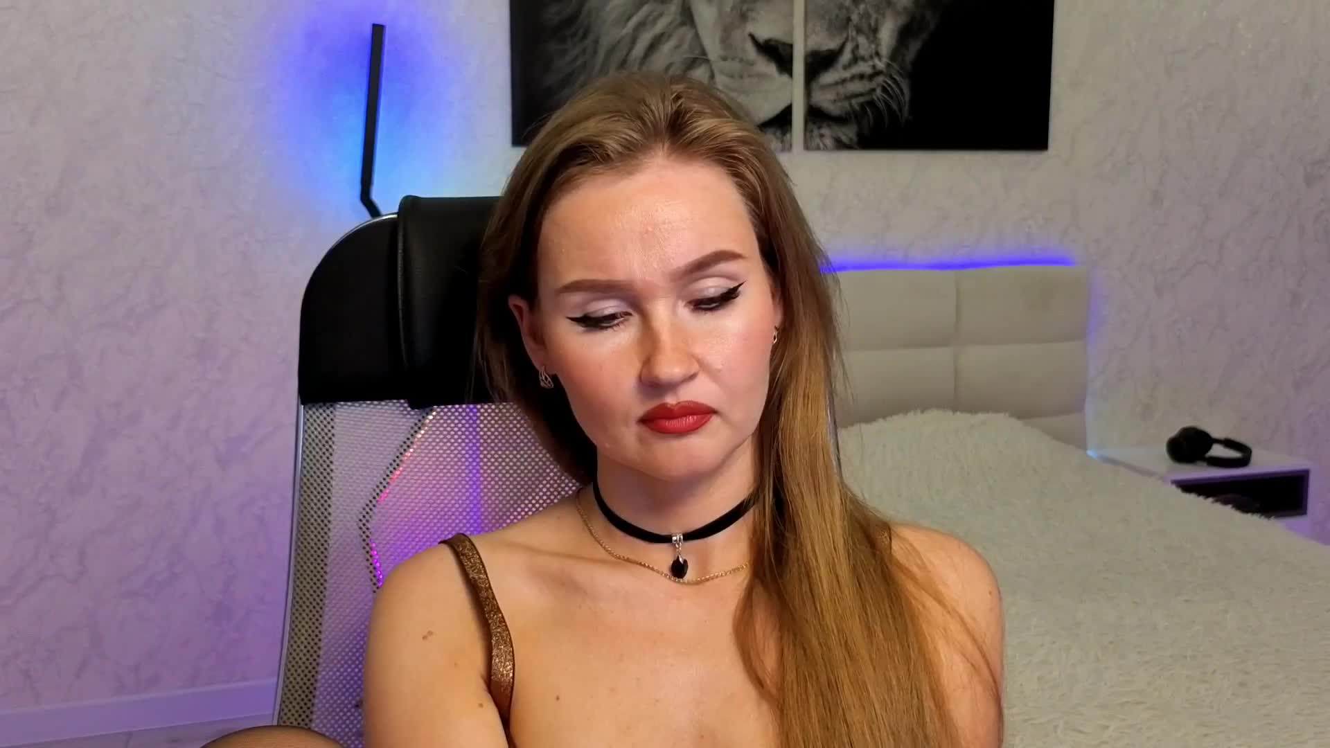 _Chocolate_ Adult Chat October 31, 2025