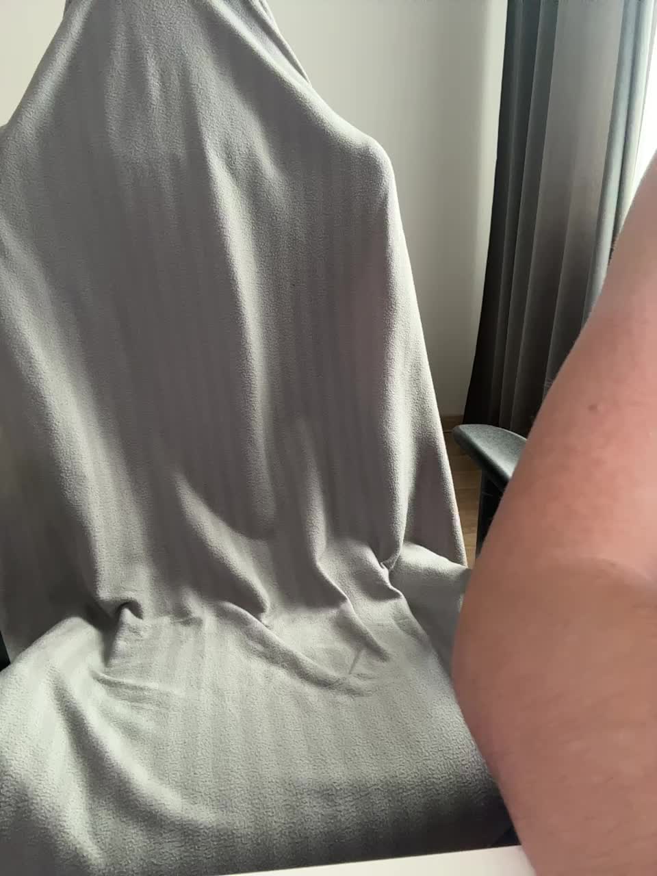 _M_O_L_O_K_O_ Adult Chat October 25, 2025