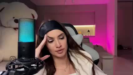 Sofi-Mi Adult Chat October 31, 2025