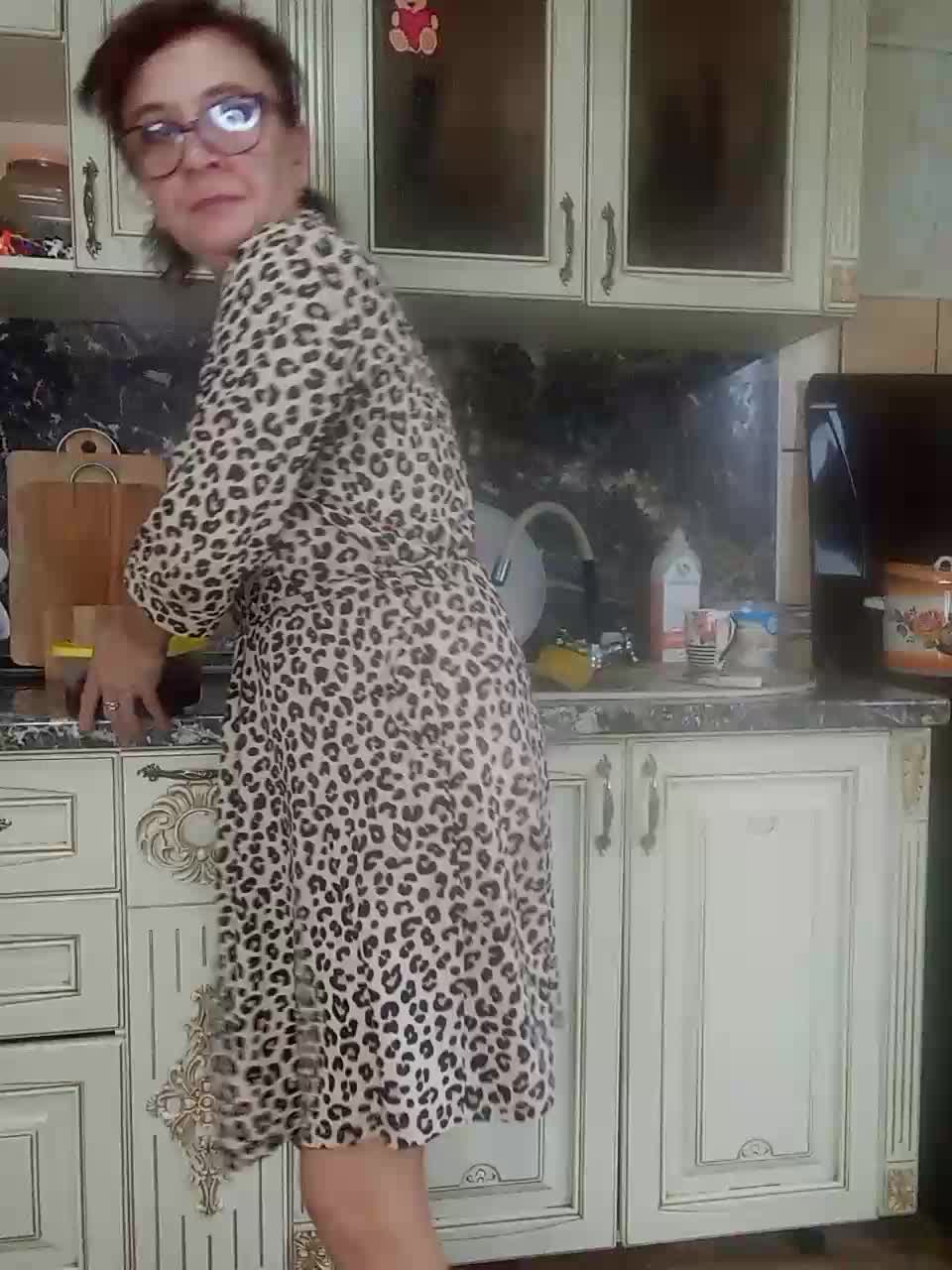 nika74- Adult Chat October 31, 2025