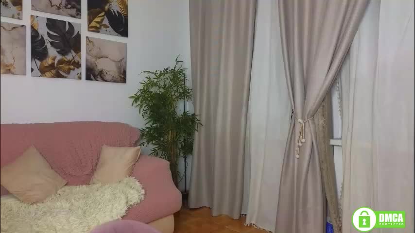 charlotte_wow Adult Chat October 31, 2025