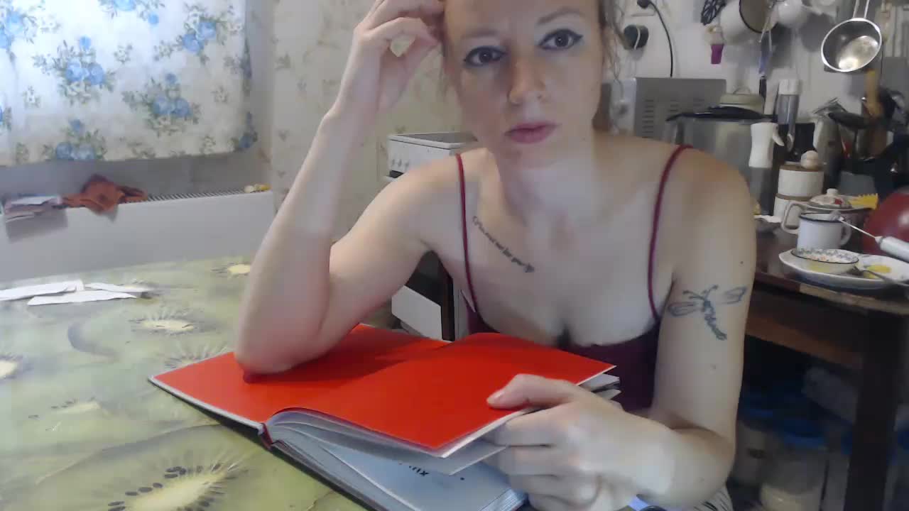 berry252 Adult Chat October 31, 2025