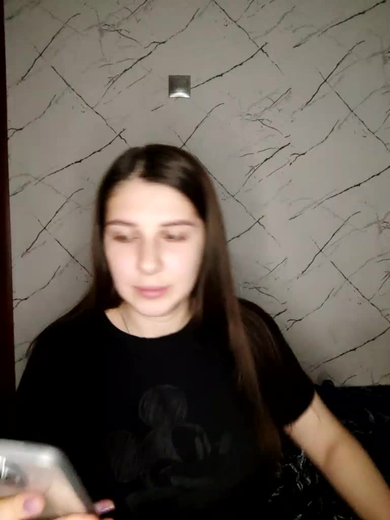 Mary34561 Adult Chat October 26, 2025