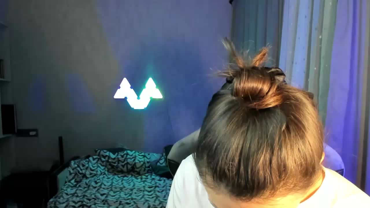 -EmilyJones- Adult Chat October 30, 2025