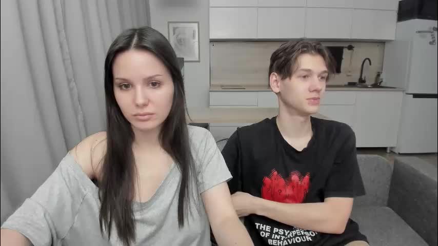 yourher0in Adult Chat October 28, 2025