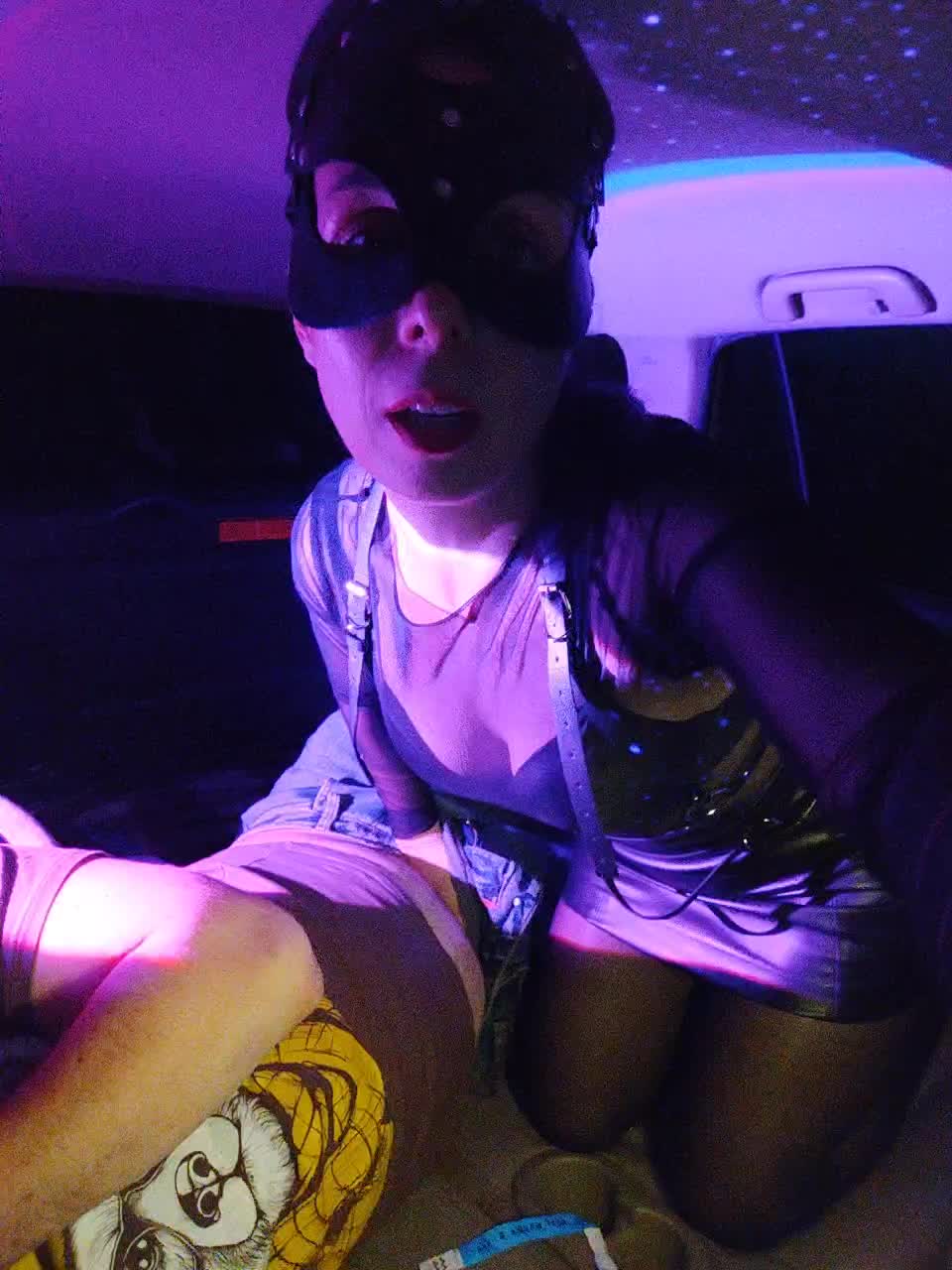 WILD-love-WILD Adult Chat October 26, 2025