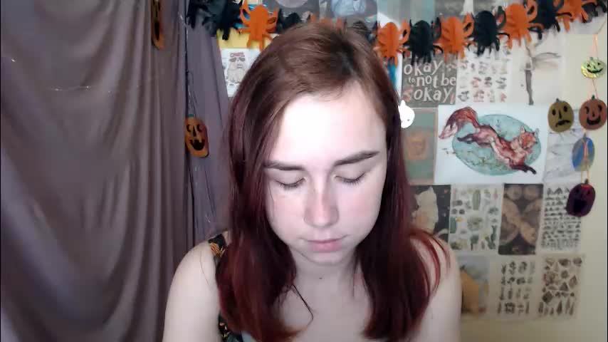 veryveryvery_shy Adult Chat October 30, 2025