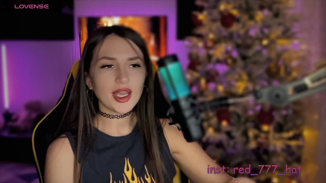 -RED_HAT- Adult Chat October 31, 2025