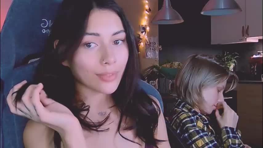 valorant_girl Adult Chat October 31, 2025