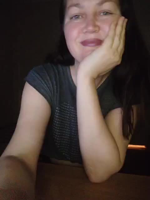 -VeryVery- Adult Chat October 31, 2025