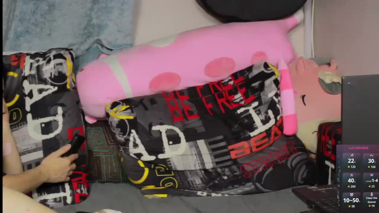 Kamala_Adele Adult Chat October 24, 2025