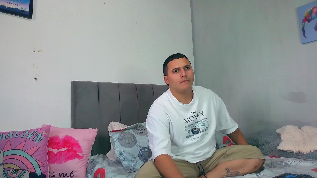 naughtylovers Adult Chat October 25, 2025