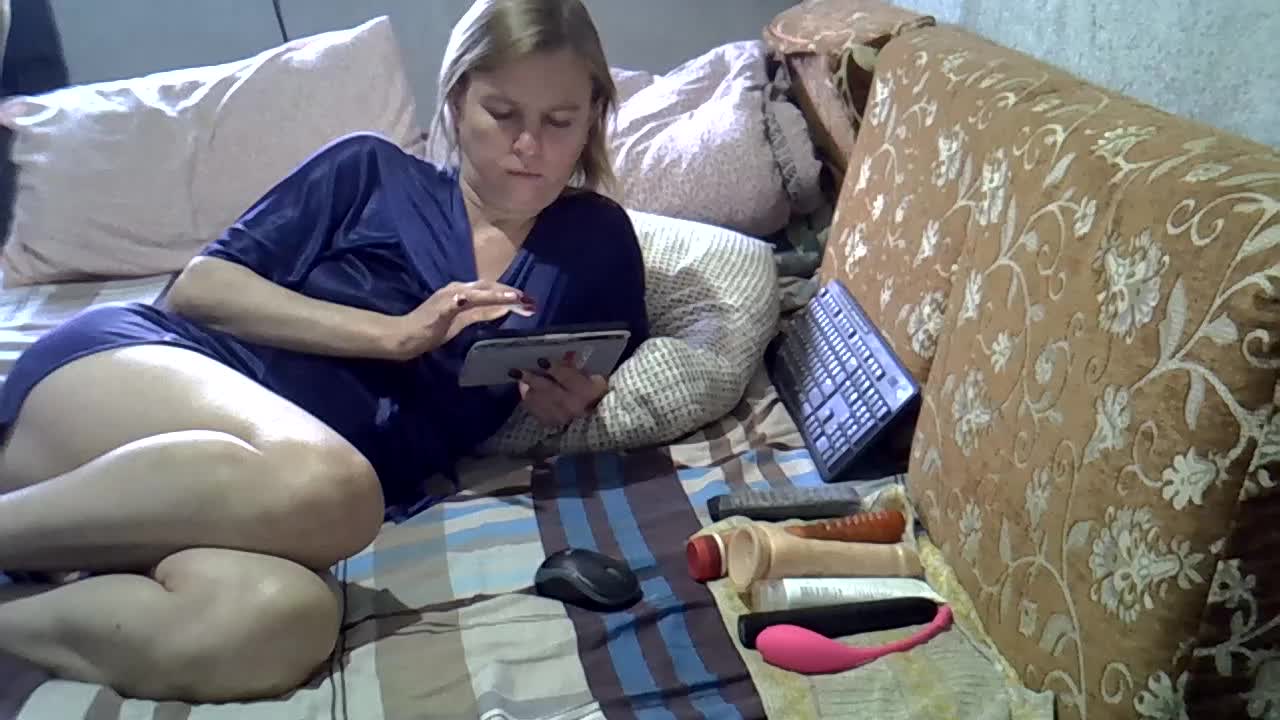 ptichka38 Adult Chat October 24, 2025