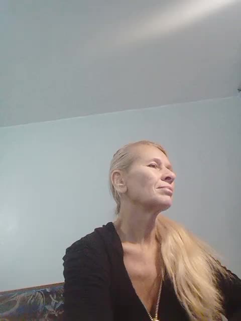 Victoria-sexi Adult Chat October 31, 2025