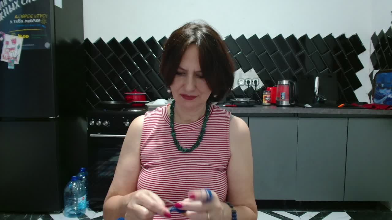 ANGELALADI Adult Chat October 31, 2025