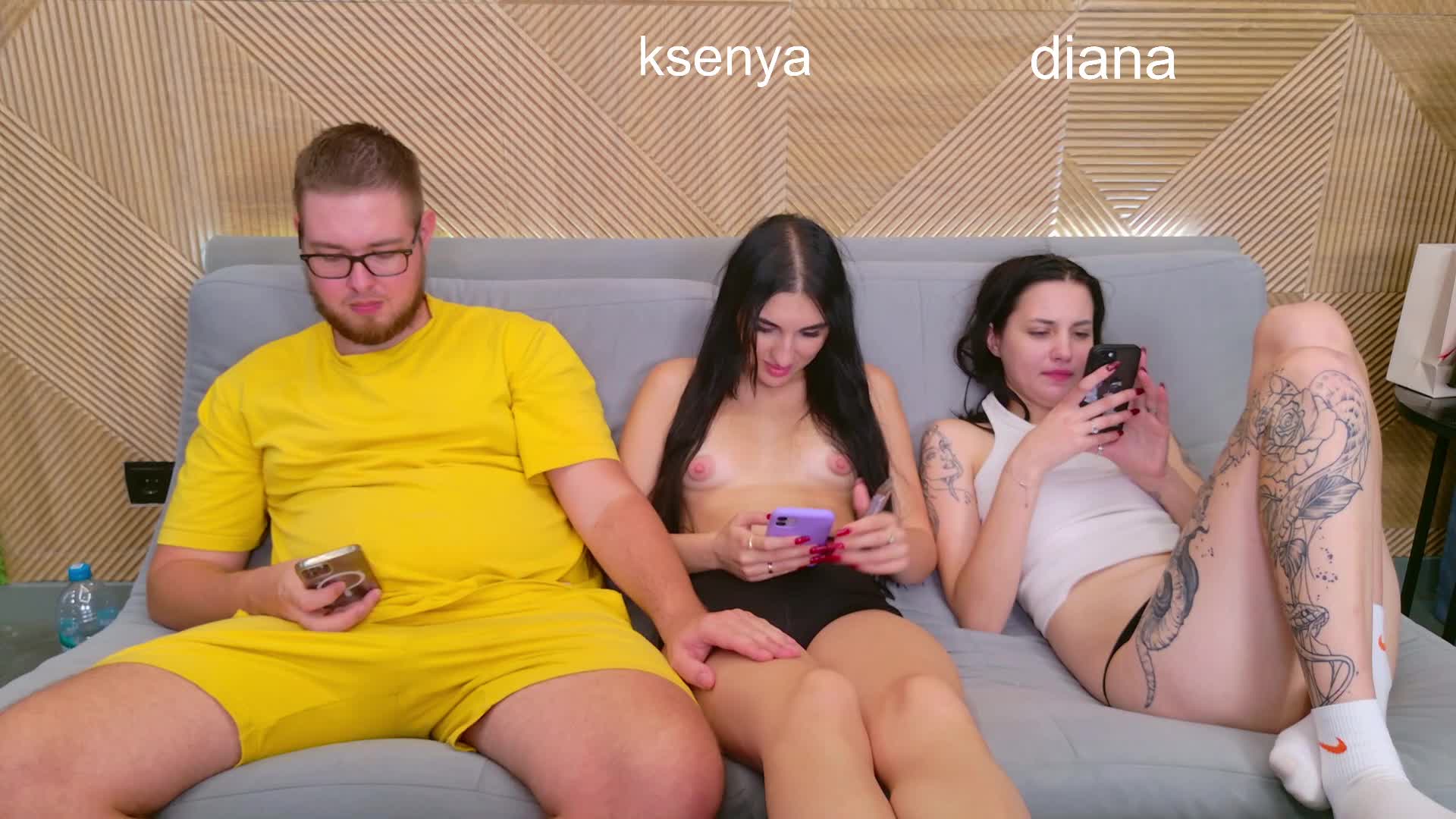 WebcamSlut Adult Chat October 29, 2025