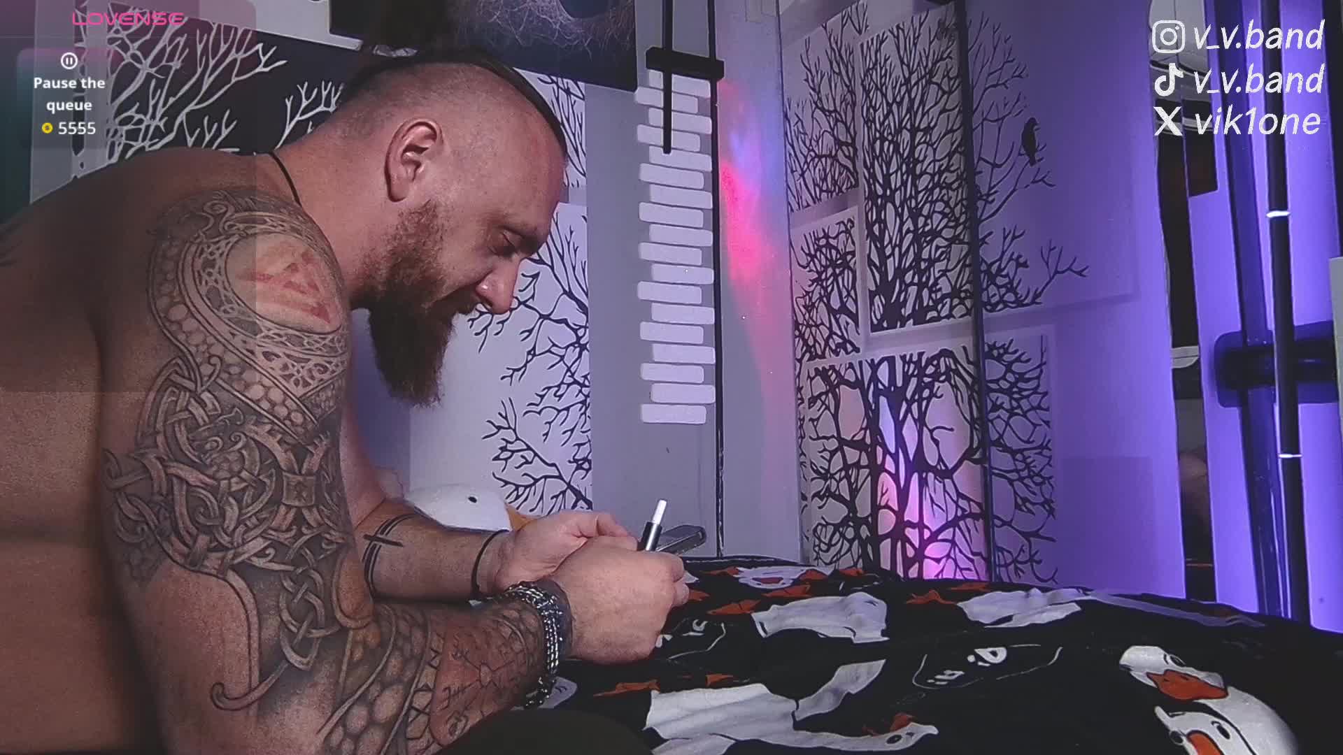 NIKI7377 Adult Chat October 24, 2025