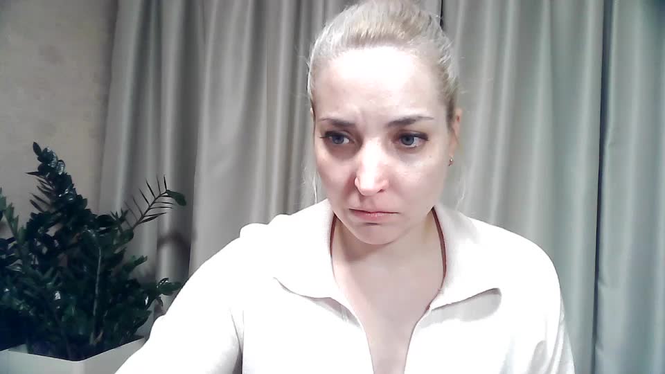 mariska-kiska Adult Chat October 29, 2025