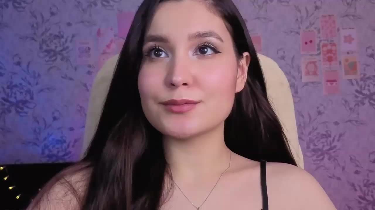 annie-fleur Adult Chat October 31, 2025