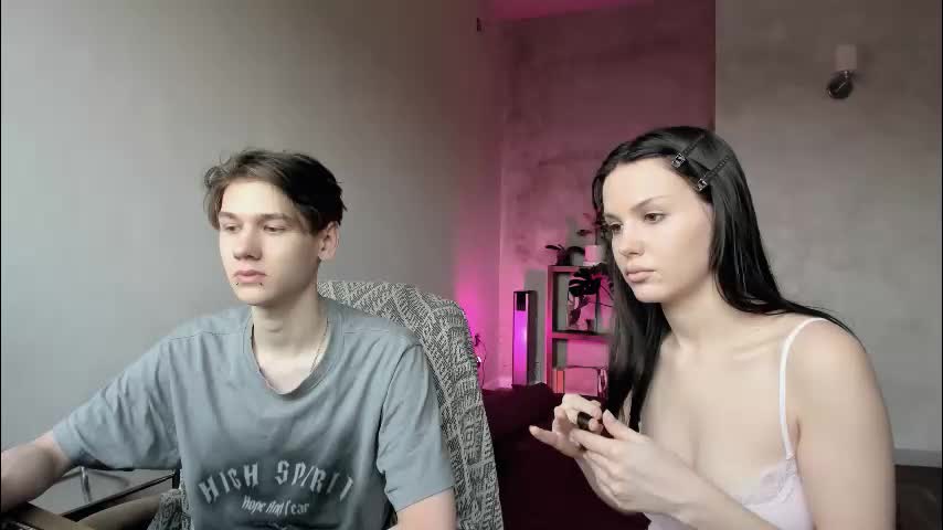 yourher0in Adult Chat October 29, 2025