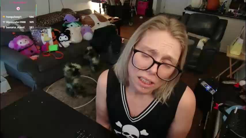 aliceliddell710 Adult Chat October 31, 2025