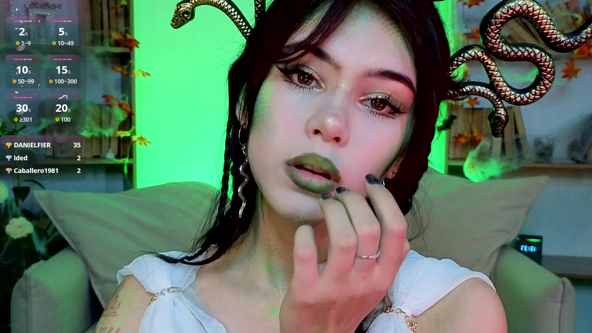 CoralineJones Adult Chat October 27, 2025