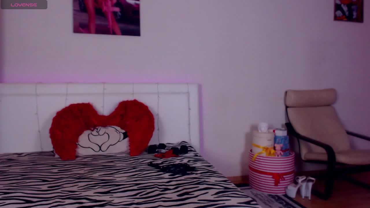 SonjaRay Adult Chat October 31, 2025