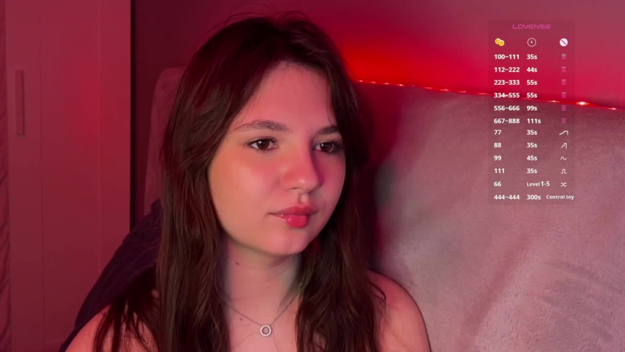 AlisaGold- Adult Chat October 31, 2025