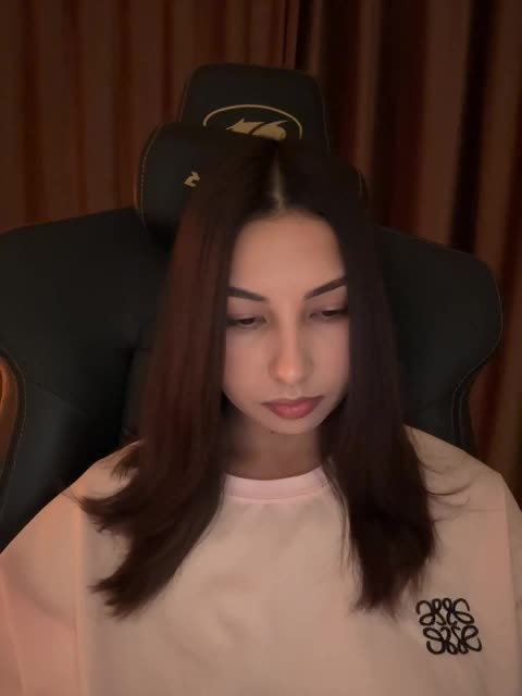 -kita- Adult Chat October 30, 2025