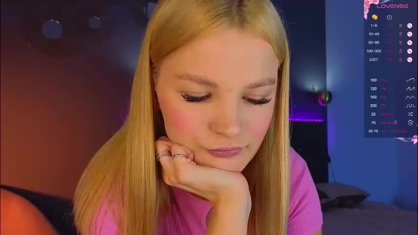 lovely_babyy Adult Chat October 28, 2025