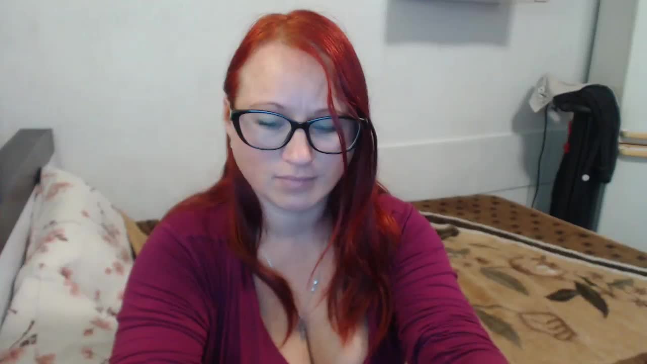 Lilia4joy Adult Chat October 31, 2025