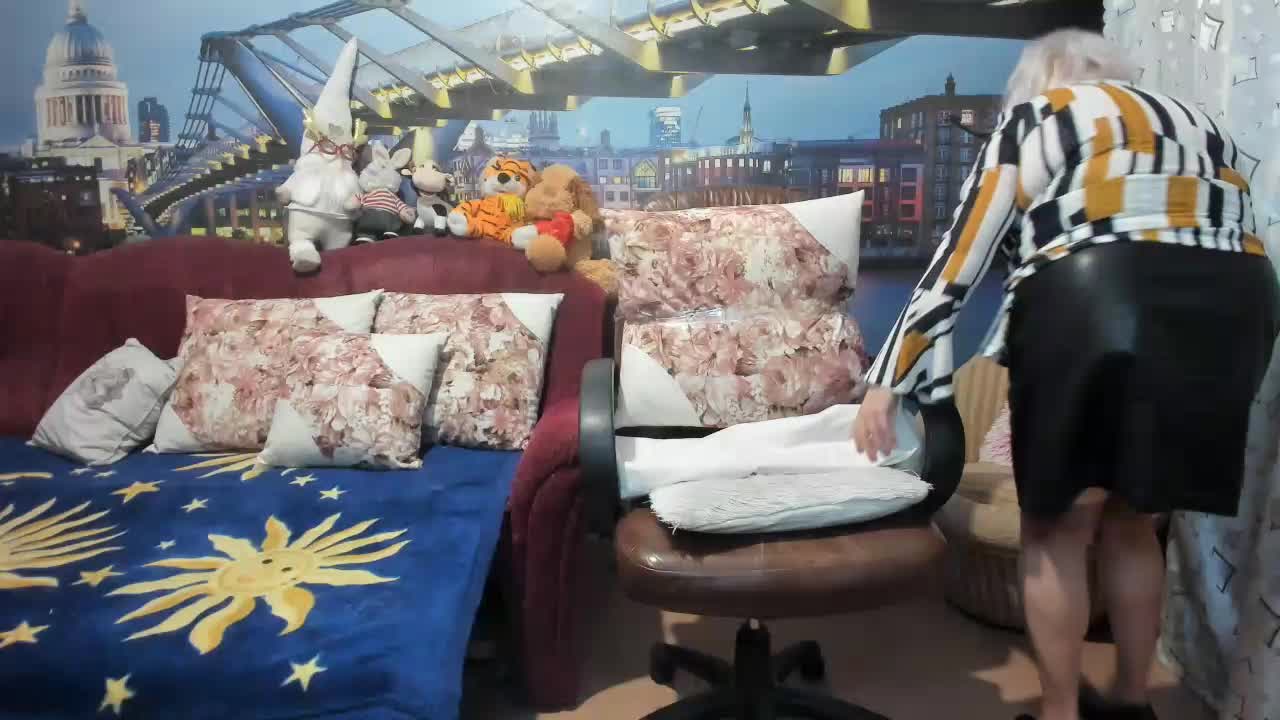 StarMarmelada Adult Chat October 31, 2025