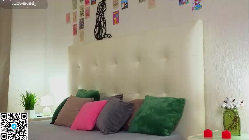 oliviabr0wn Adult Chat October 30, 2025