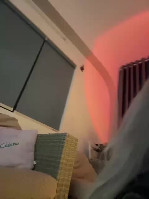 LittleDelora Adult Chat October 31, 2025