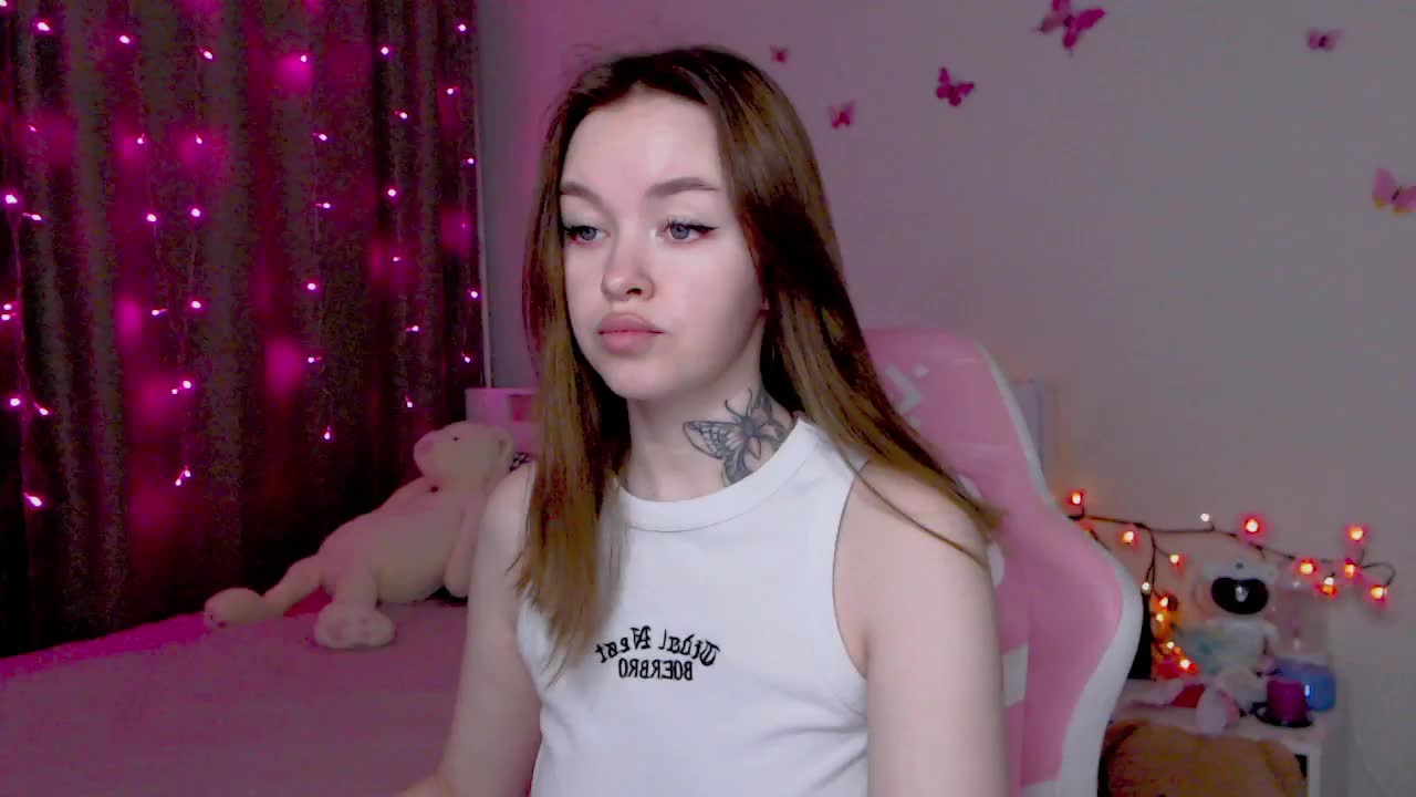 NaughtyMable Adult Chat October 31, 2025