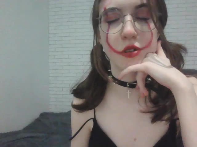 Sweet-Astarte Adult Chat October 31, 2025