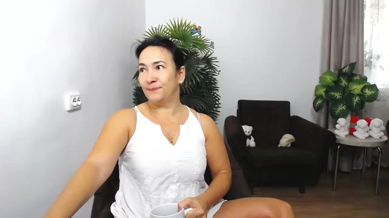 LikaLady Adult Chat October 31, 2025