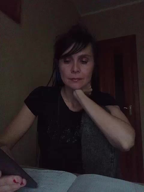 Hellenalonenochka Adult Chat October 31, 2025