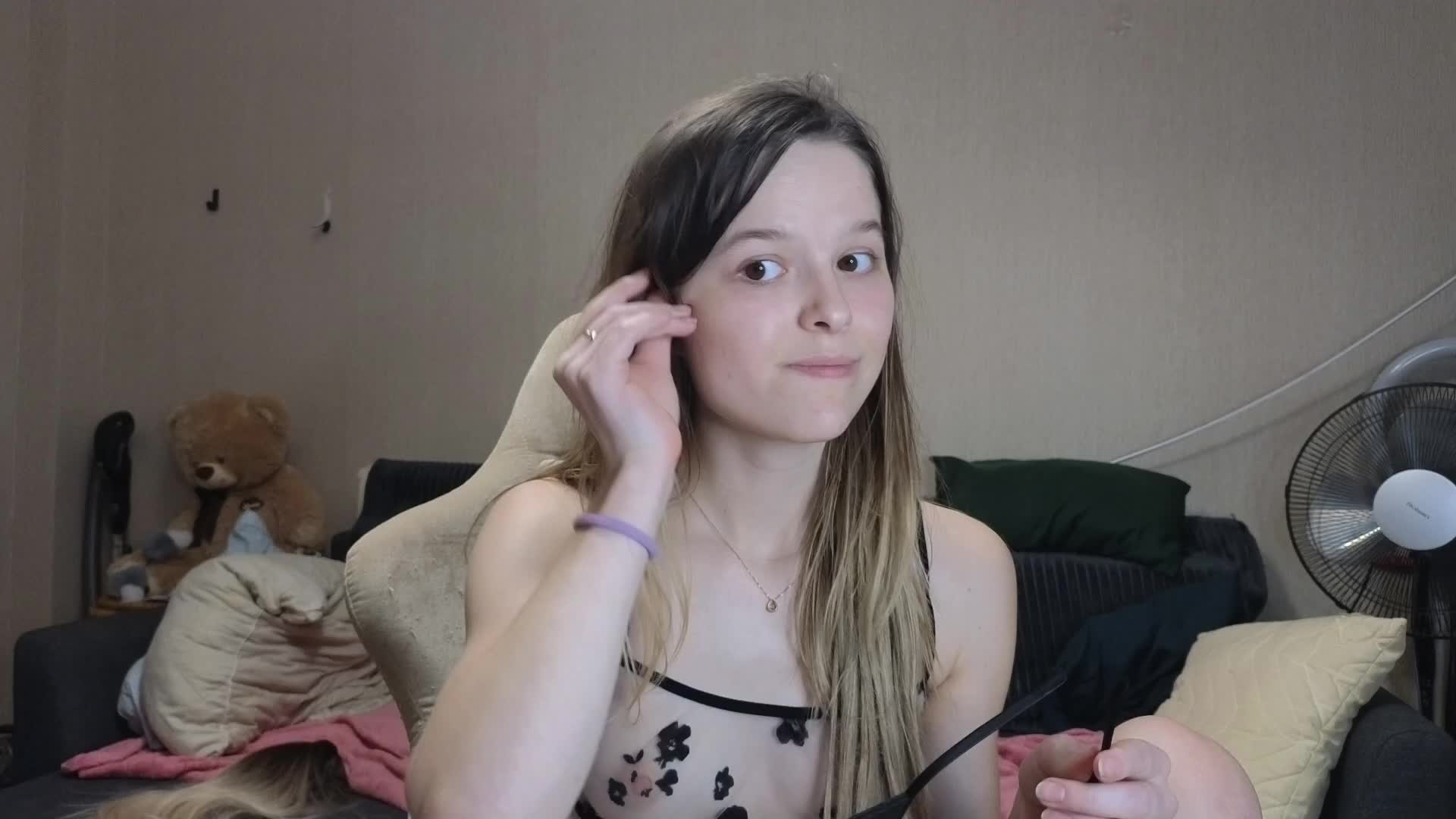 mali- Adult Chat October 25, 2025