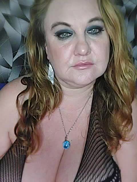 -Your_dream- Adult Chat October 31, 2025