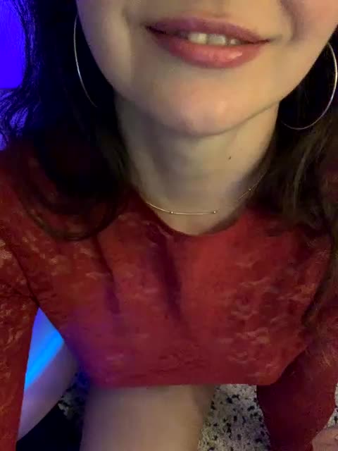 FeeBee Adult Chat October 31, 2025