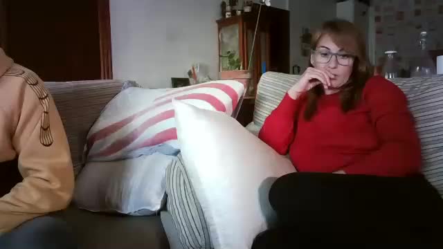 lolahueso Adult Chat October 28, 2025