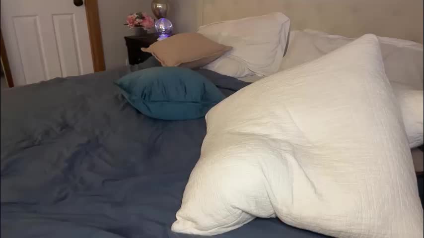 officiallyonlytams Adult Chat October 25, 2025