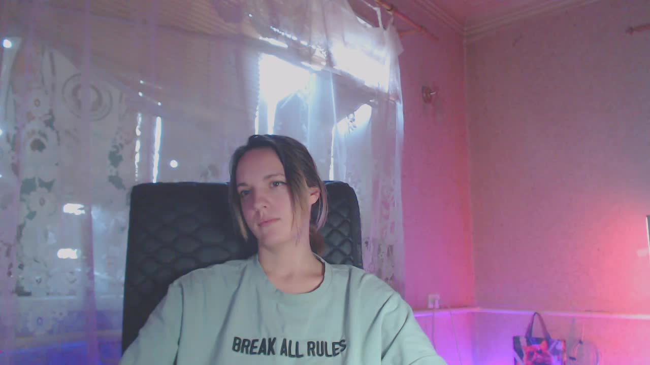 Babymuro4ka Adult Chat October 31, 2025