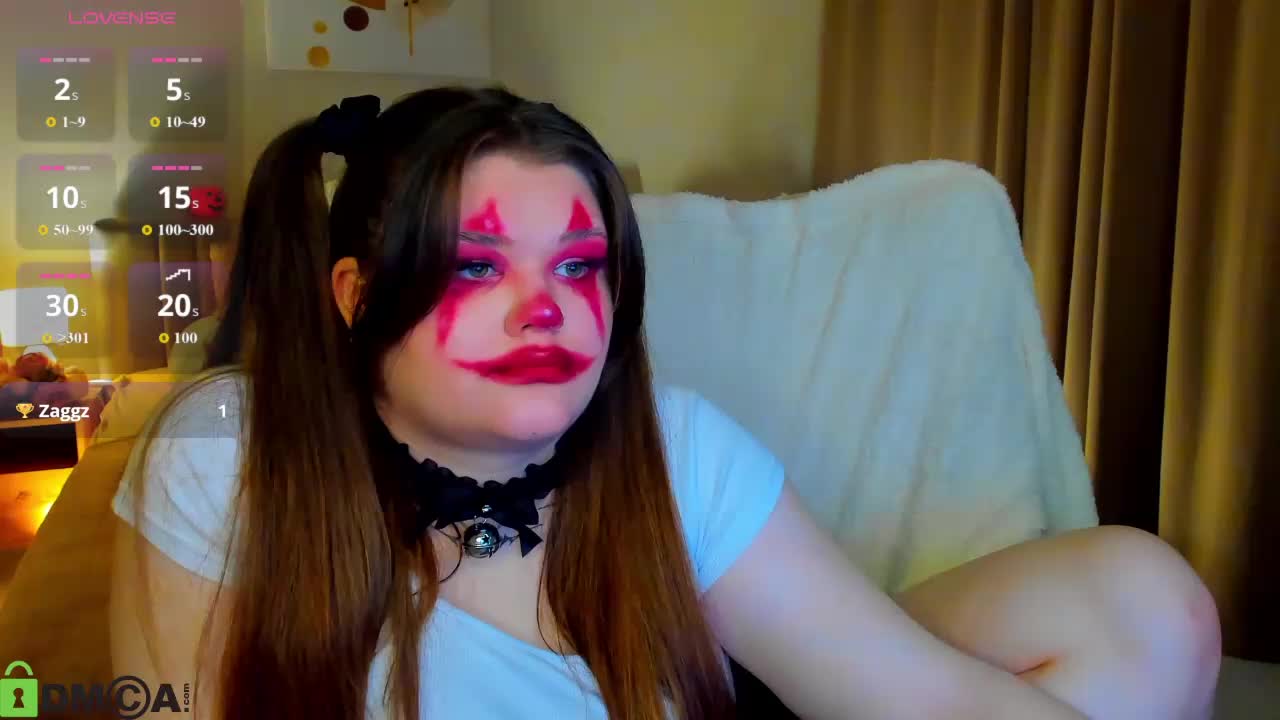 elle-one Adult Chat October 31, 2025