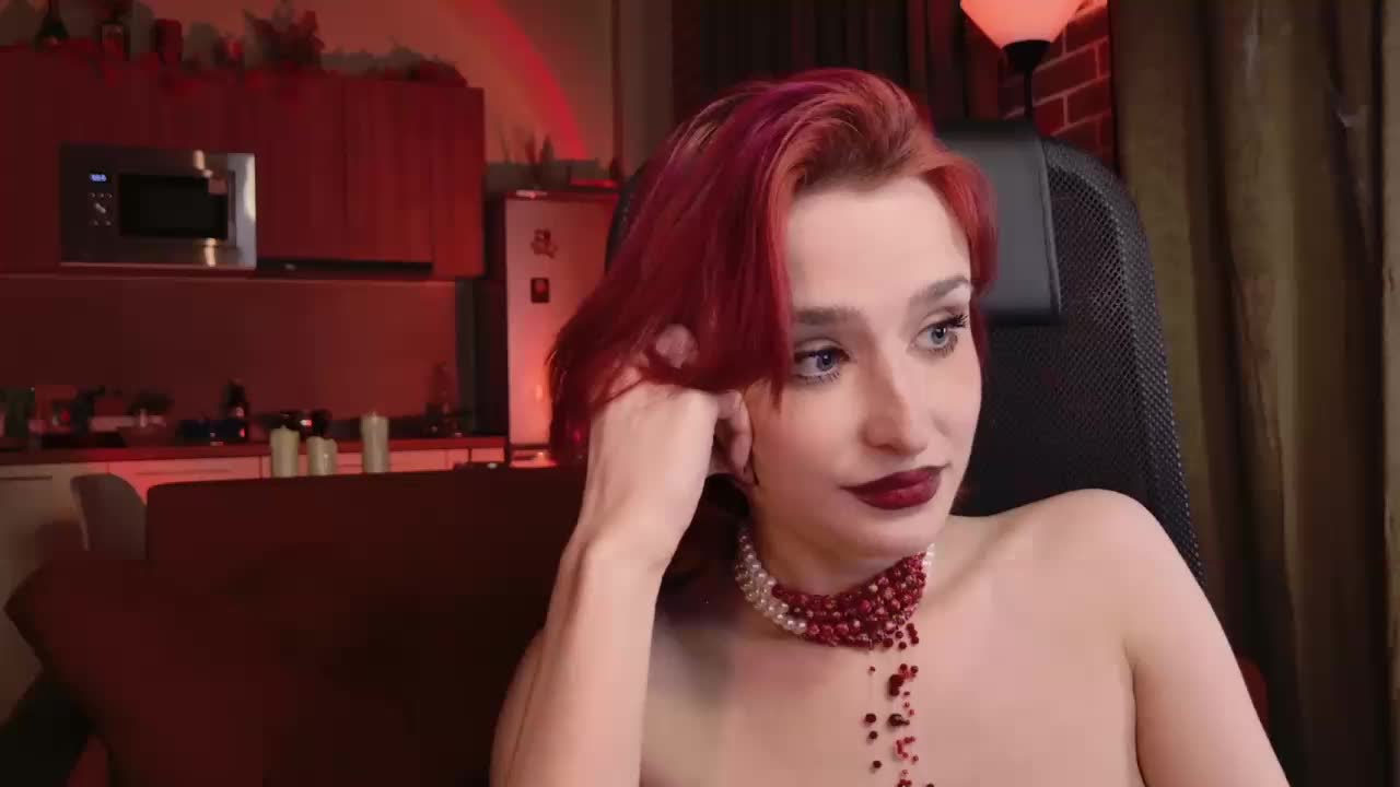 lunelucy Adult Chat October 31, 2025