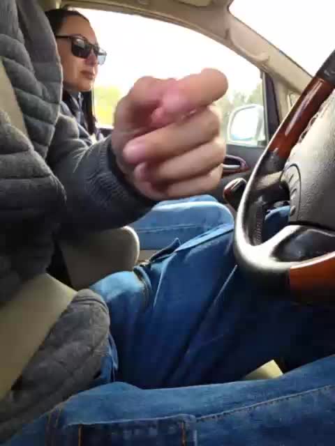 Alex80-201 Adult Chat October 31, 2025