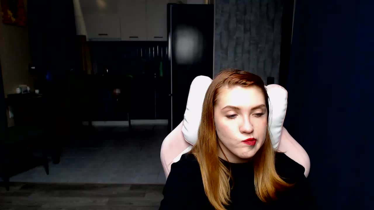 Regimasmile Adult Chat October 31, 2025